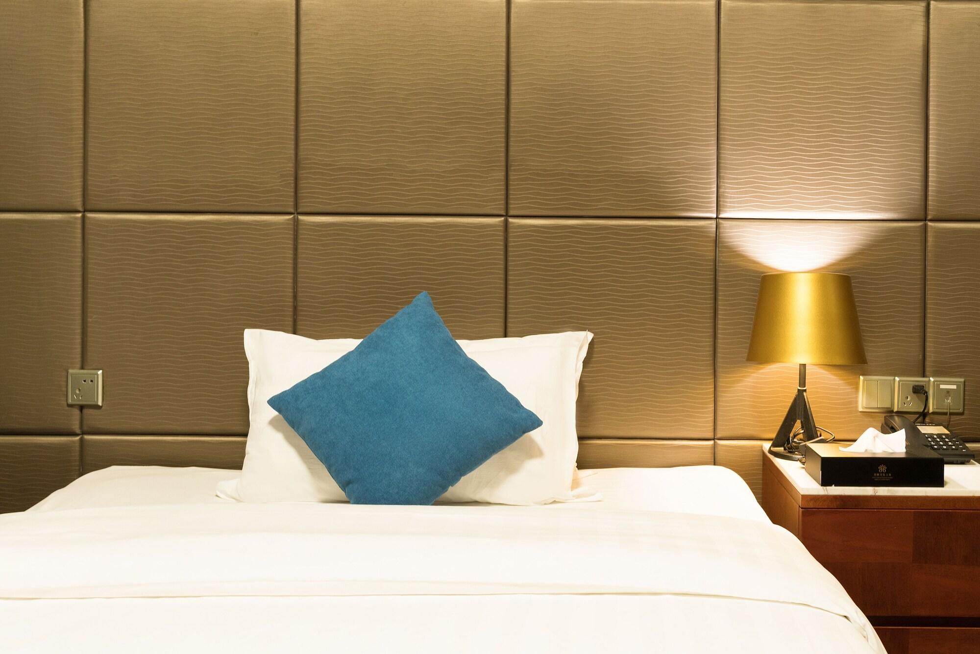 Foshan Poltton International Serviced Apartment-Canton Fair Free Shuttle Bus Bagian luar foto